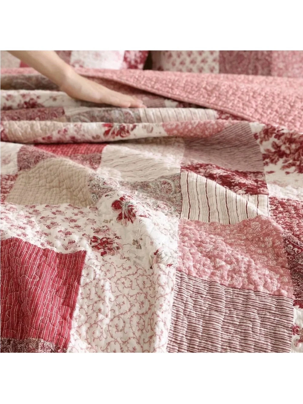 Laura Ashley King Celina Patchwork Quilt Bedding Red Floral ~ Vintage Inspired
